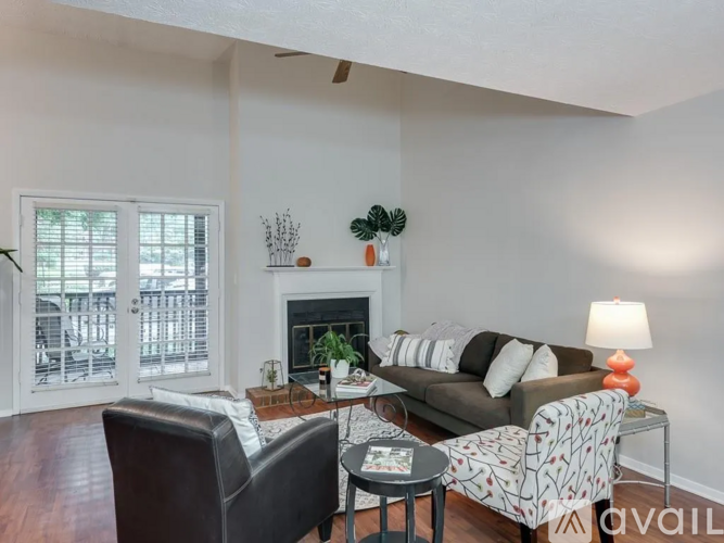 305 River Run Drive 2 Beds Single Family Home for Rent - Photo gallery 4
