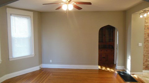 3811 Floral Ave 2 Beds Apartment for Rent