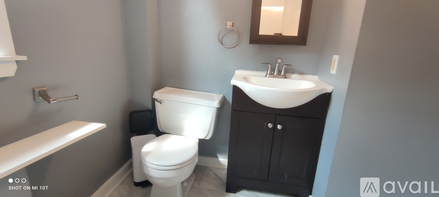 9 Oxford St 2 Beds Apartment for Rent - Photo gallery 3