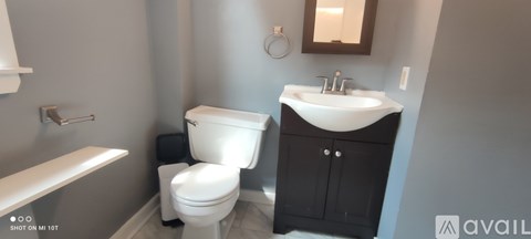 9 Oxford St 2 Beds Apartment for Rent
