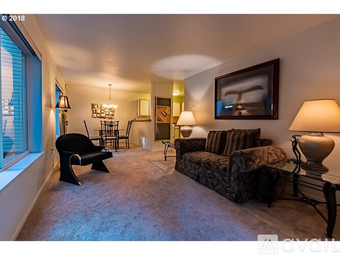 5156 Southwest Multnomah Boulevard 2 Beds Single Family Home for Rent - Photo gallery 4