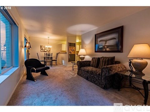 5156 Southwest Multnomah Boulevard 2 Beds Apartment for Rent