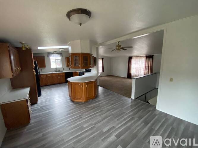 23308 Cedar Avenue 7 Beds Single Family Home for Rent - Photo gallery 5