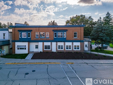 2113 Railroad Street 1 Apartment for Rent