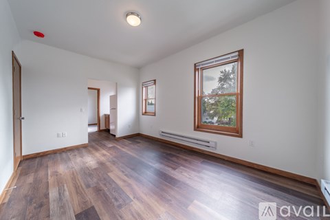2113 Railroad Street 1 Apartment for Rent