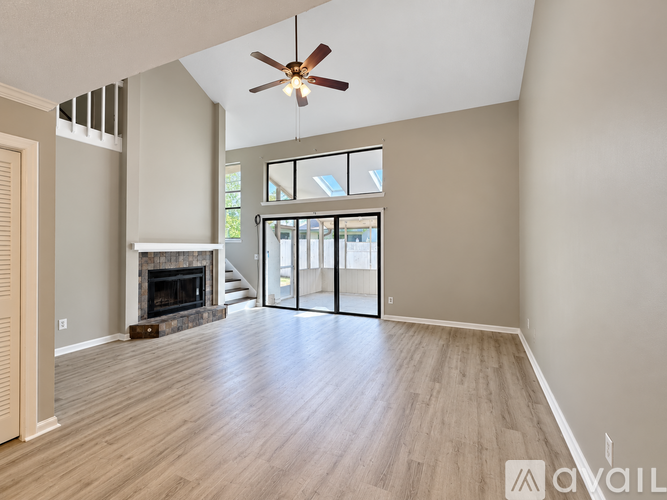 1197 West Romaine Circle 3 Beds Single Family Home for Rent - Photo gallery 2