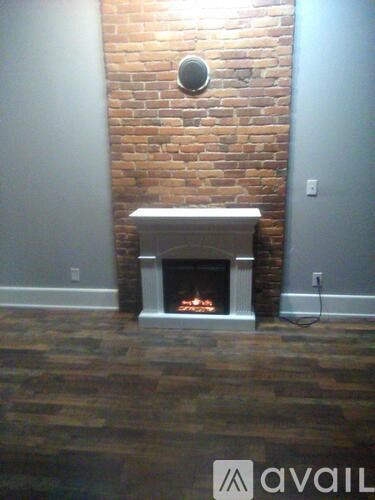 1013 Franklin Street 2 Beds Apartment for Rent