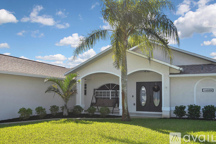 9240 Cypress Dr N 3 Beds Single Family Home for Rent - Photo gallery 2