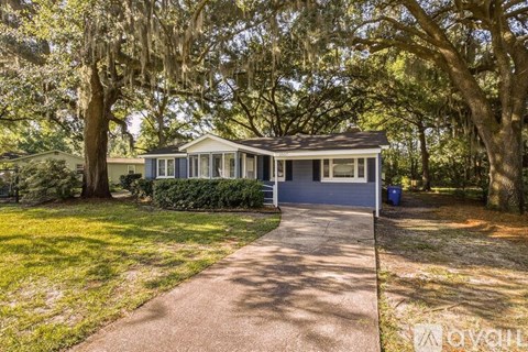 3507 Patton Avenue 3 Beds Apartment for Rent