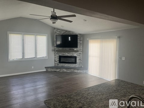 1209 8Th Avenue 3 Beds Apartment for Rent