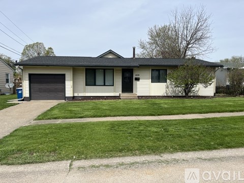 1209 8Th Avenue 3 Beds Apartment for Rent