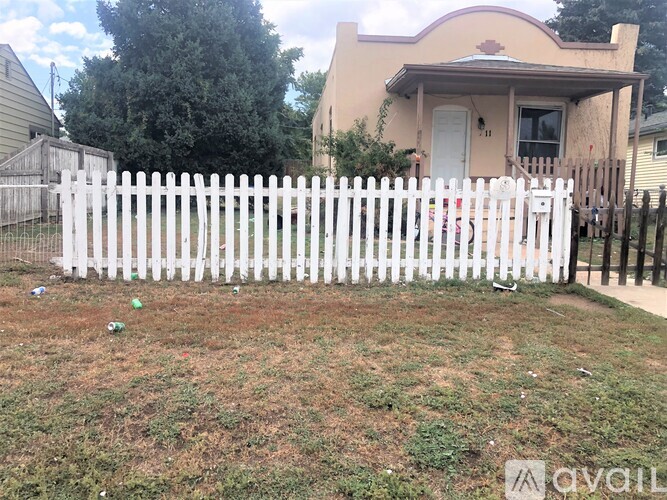 11 S Meade St 3 Beds Single Family Home for Rent - Photo gallery 1