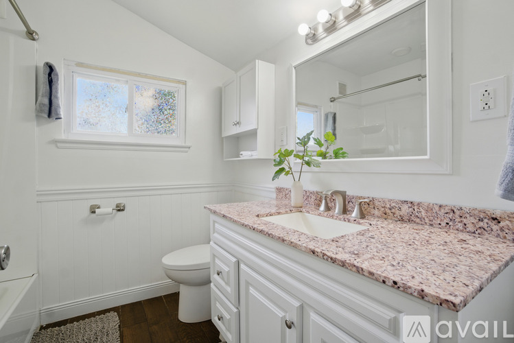 2720 Alder St 3 Beds Apartment for Rent - Photo gallery 2