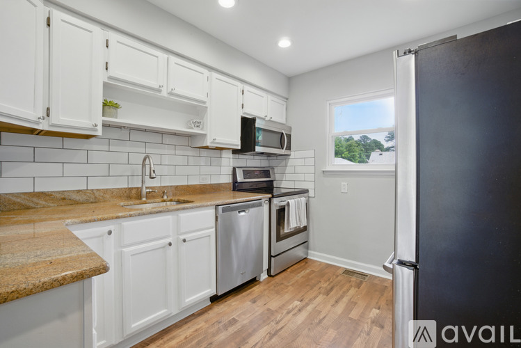 2720 Alder St 3 Beds Apartment for Rent - Photo gallery 4