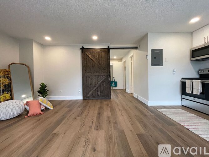 1225 Moselle Avenue 1 Apartment for Rent - Photo gallery 4