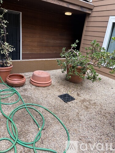 2901 MacArthur Boulevard 2 Beds Single Family Home for Rent - Photo gallery 2