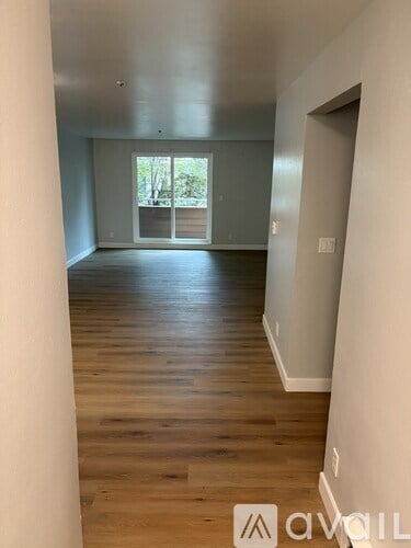 2901 Macarthur Boulevard 2 Beds Apartment for Rent