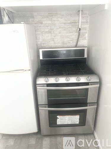 11659 Mayfield Avenue Studio Apartment for Rent