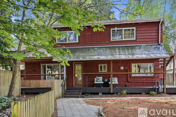 15749 Wallingford Avenue North 3 Beds Single Family Home for Rent - Photo gallery 1