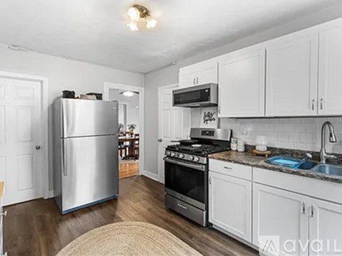 40 Vine Street 2 Beds Apartment for Rent