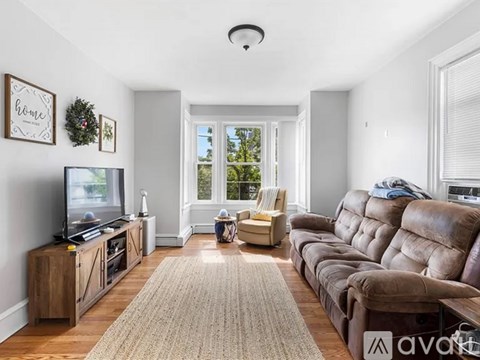 40 Vine Street 2 Beds Apartment for Rent