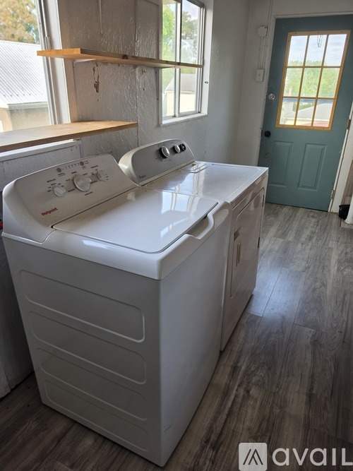 757 Spruce St 2 Beds Apartment for Rent - Photo gallery 1