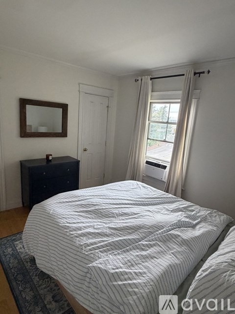 16 Guilford Court 2 Beds Apartment for Rent