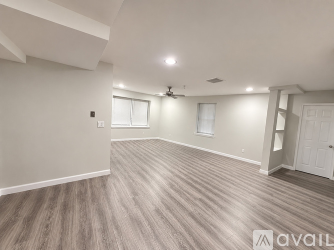 1 Gardner Avenue 1 Single Family Home for Rent - Photo gallery 4