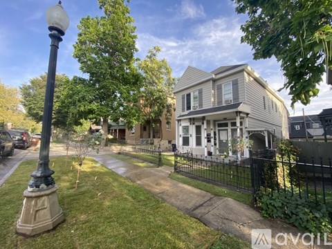 658 E 3Rd Ave 1 Apartment for Rent
