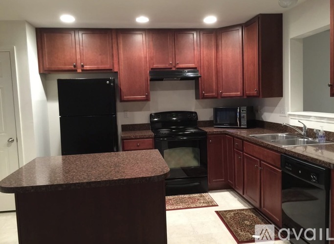 9 Natural Way 3 Beds Townhouse for Rent - Photo gallery 5