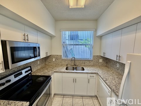8575 Southwest 152Nd Avenue 3 Beds Apartment for Rent