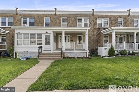 644 Dayton Rd 3 Beds Apartment for Rent
