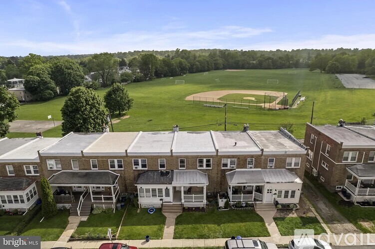 644 Dayton Rd 3 Beds Townhouse for Rent - Photo gallery 2