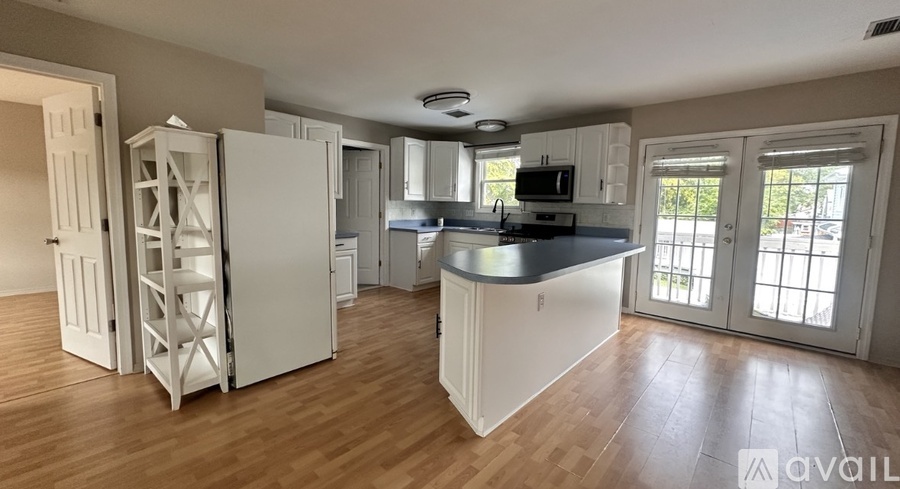 73 Morningside Avenue 1 Apartment for Rent - Photo gallery 3