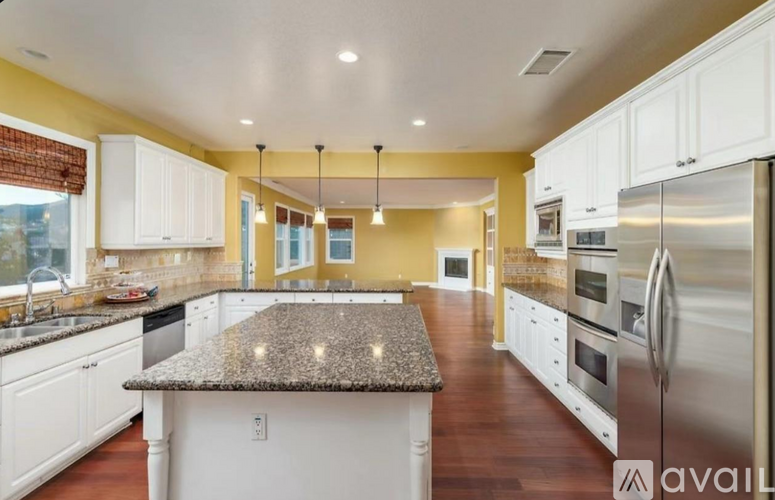 3267 Huntfield Street 5 Beds Single Family Home for Rent - Photo gallery 3