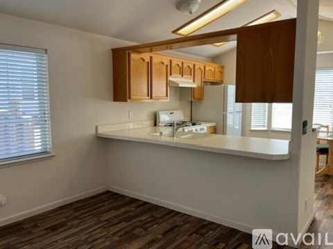 2531 Cienaga St 2 Beds Apartment for Rent