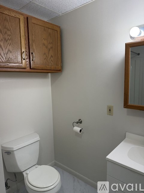 312 N Centre St 2 Beds Apartment for Rent