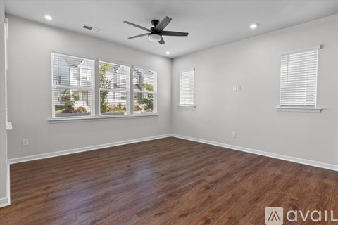 131 Berkeley Ave 4 Beds Apartment for Rent
