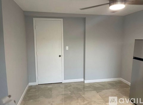 340 SW 31St Ave 1 Apartment for Rent