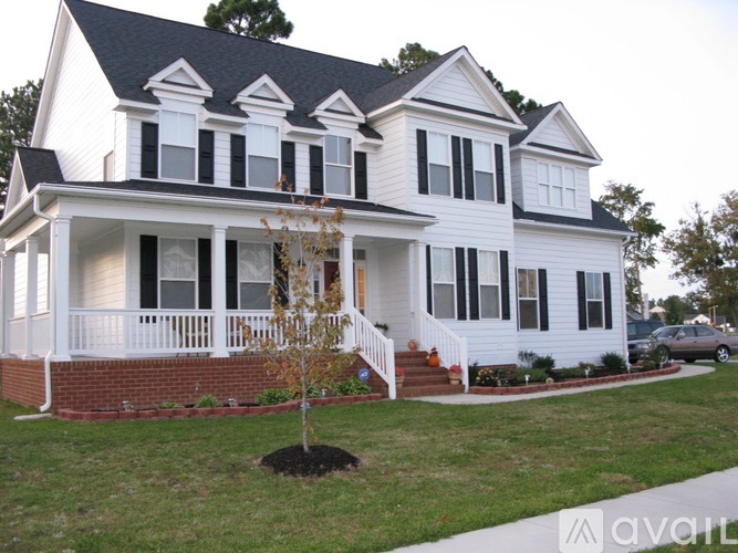 904 Hathaway Court 5 Beds Single Family Home for Rent - Photo gallery 2