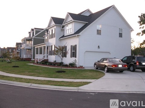 904 Hathaway Court 5 Beds Apartment for Rent