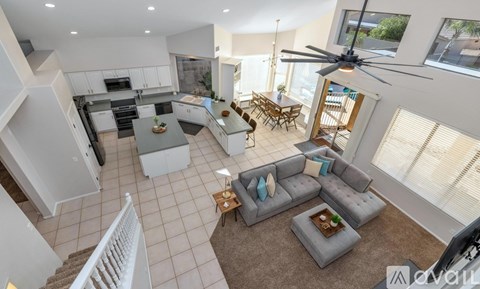 1125 East Irma Lane 4 Beds Apartment for Rent