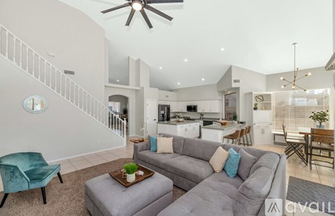 1125 East Irma Lane 4 Beds Apartment for Rent
