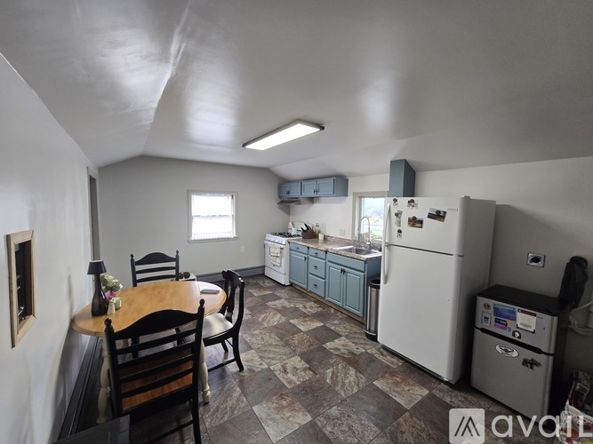 504 Hepburn Street 1 Apartment for Rent - Photo gallery 4