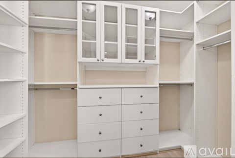 4266 Sunset View Drive 4 Beds Apartment for Rent