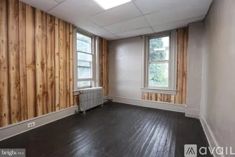 709 W Norwegian St 6 Beds Apartment for Rent