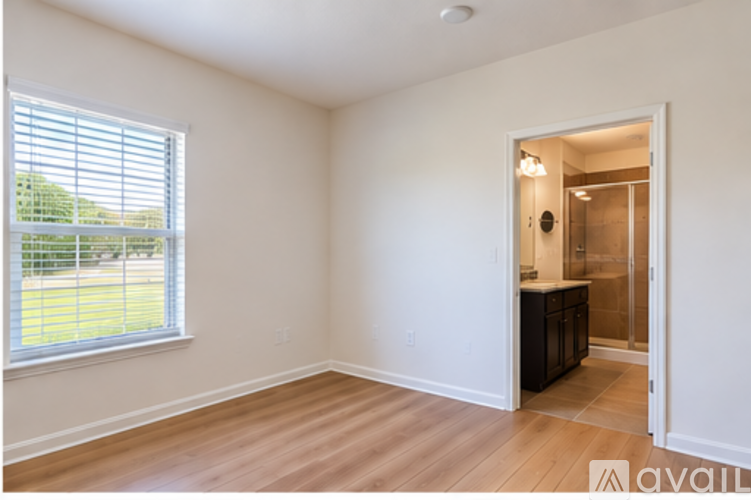 218 Barrington Drive 4 Beds Single Family Home for Rent - Photo gallery 4