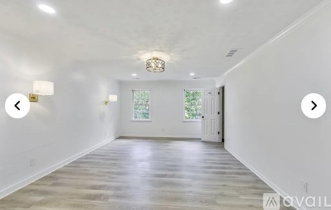 313 Summit Ridge Drive 5 Beds Apartment for Rent