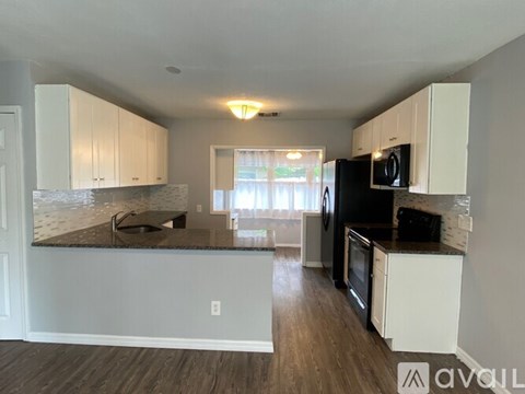 2603 Musselwhite Ave 3 Beds Apartment for Rent
