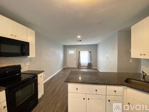 2603 Musselwhite Ave 3 Beds Apartment for Rent
